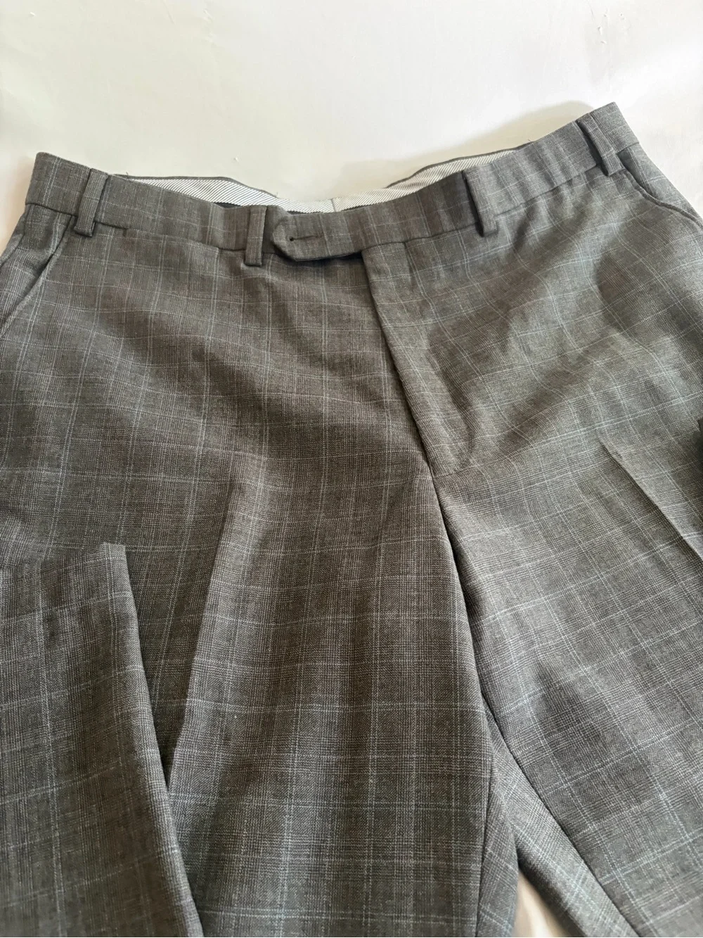 Hart Schaffner Marx Gray Flatfront Dress Pants 100% wool Size 35R